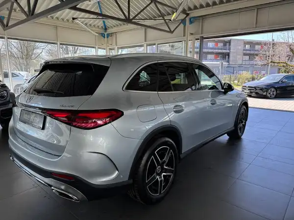 MERCEDES-BENZ GLC (5/18)