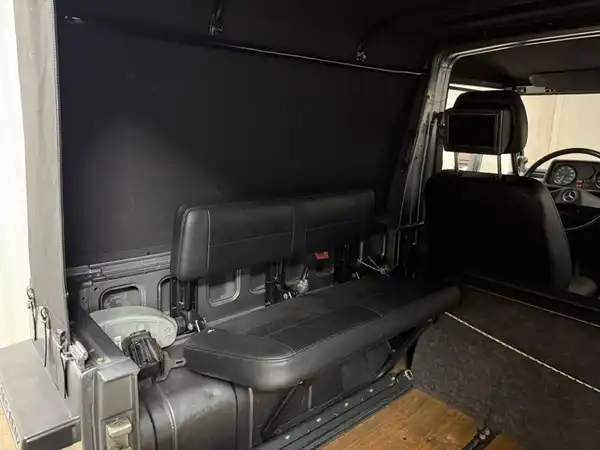 MERCEDES-BENZ G-KLASSE (16/27)