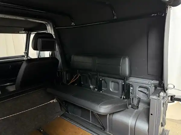 MERCEDES-BENZ G-KLASSE (17/27)