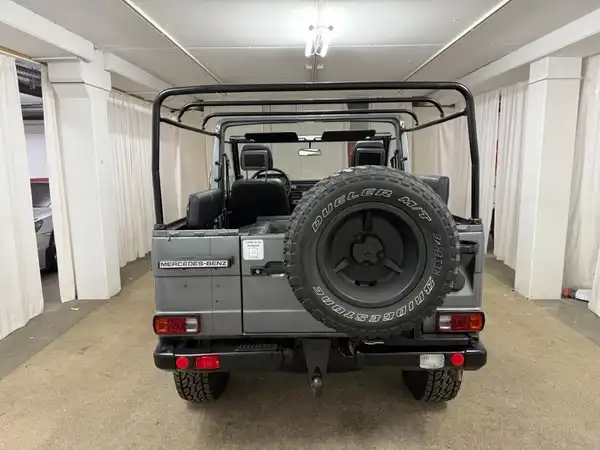 MERCEDES-BENZ G-KLASSE (22/27)