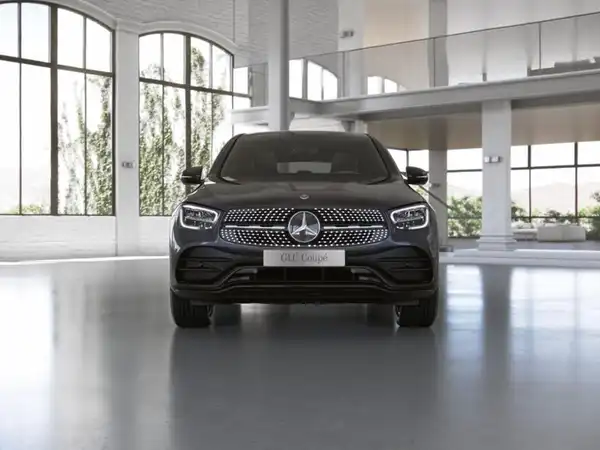 MERCEDES-BENZ GLC (3/12)