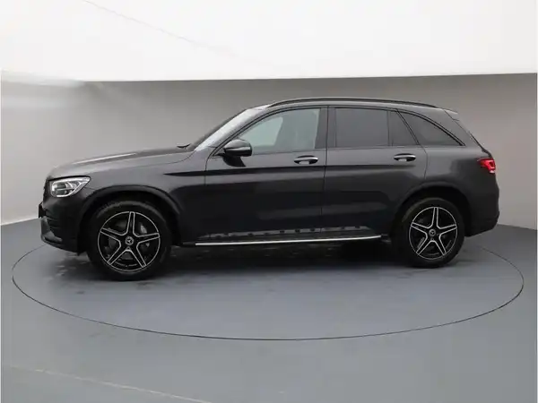 MERCEDES-BENZ GLC (2/23)