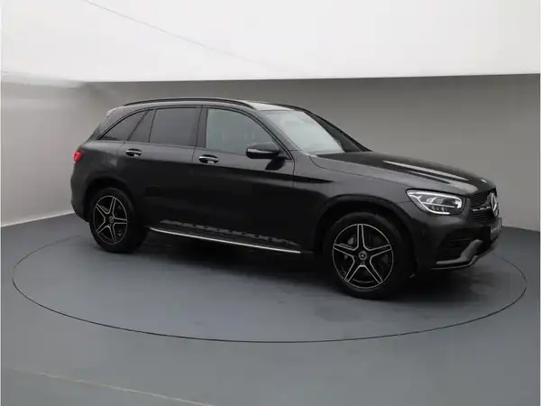 MERCEDES-BENZ GLC (7/23)