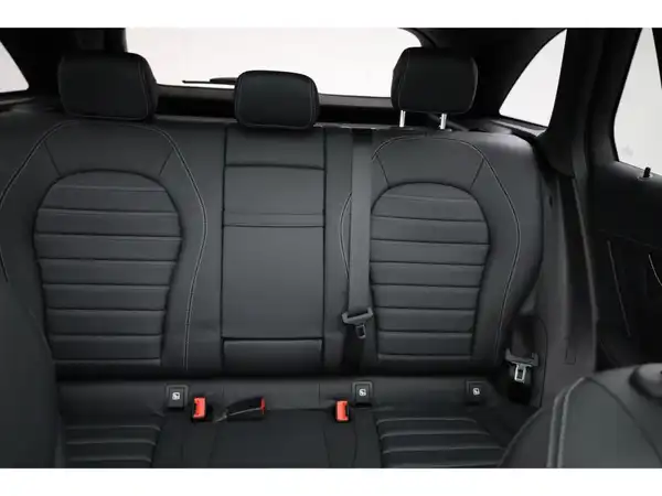 MERCEDES-BENZ GLC (21/26)