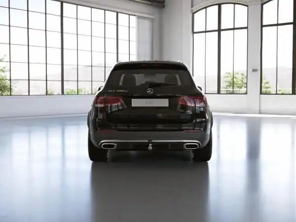 MERCEDES-BENZ GLC (6/12)