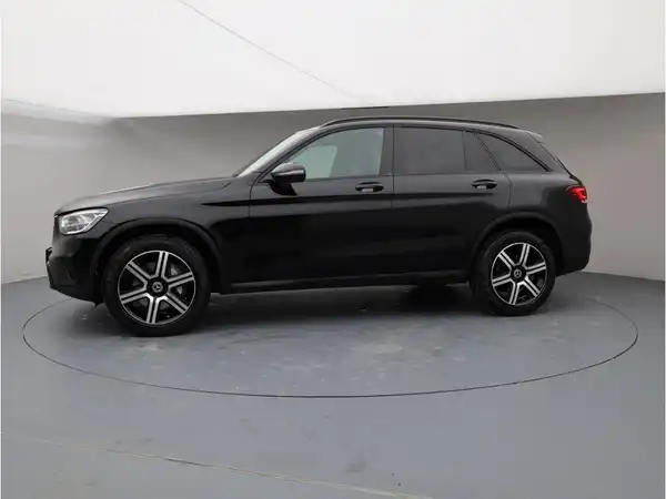 MERCEDES-BENZ GLC (3/24)