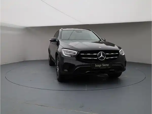 MERCEDES-BENZ GLC (9/24)