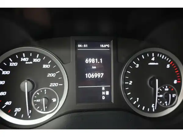 MERCEDES-BENZ MARCO POLO (10/11)
