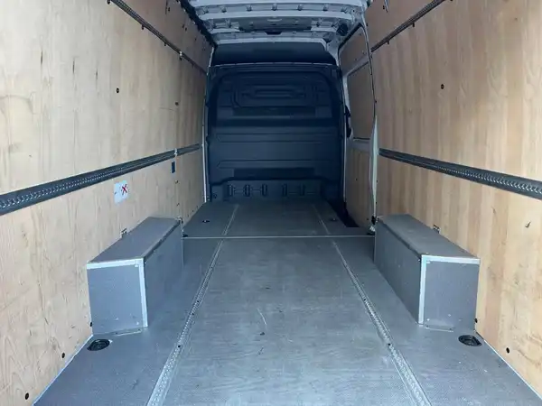 MERCEDES-BENZ SPRINTER (13/17)