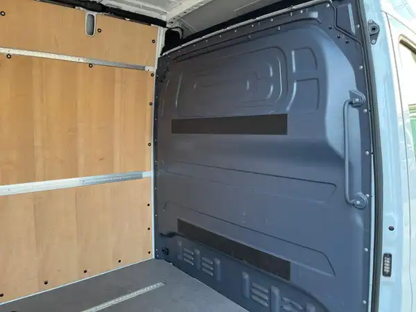MERCEDES-BENZ SPRINTER (16/20)