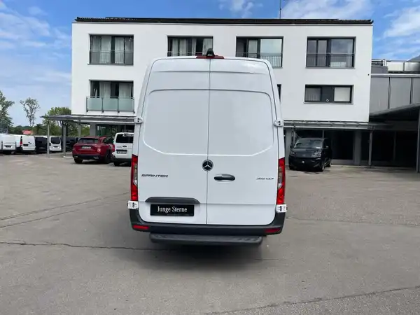 MERCEDES-BENZ SPRINTER (6/20)