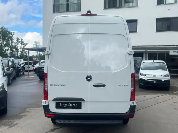 MERCEDES-BENZ SPRINTER (6/22)