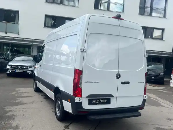 MERCEDES-BENZ SPRINTER (7/22)