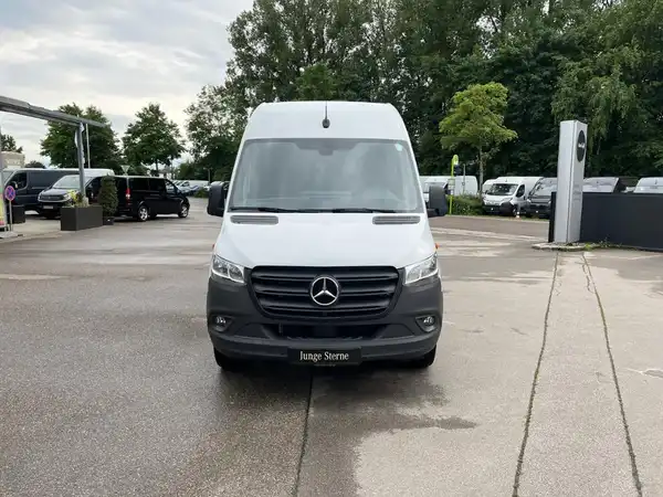 MERCEDES-BENZ SPRINTER (3/20)