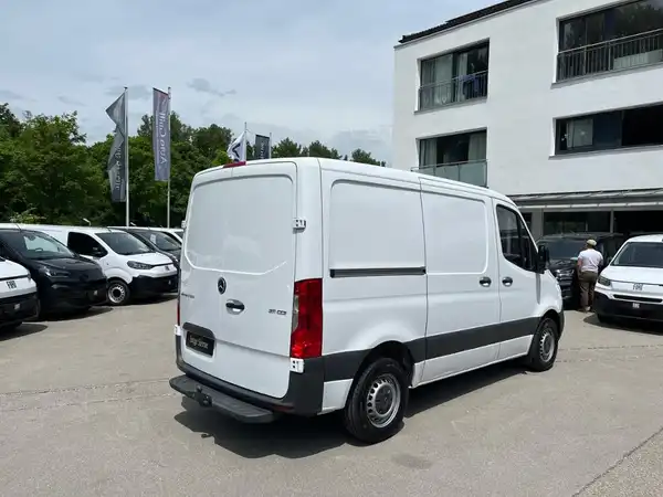 MERCEDES-BENZ SPRINTER 211 (4/17)