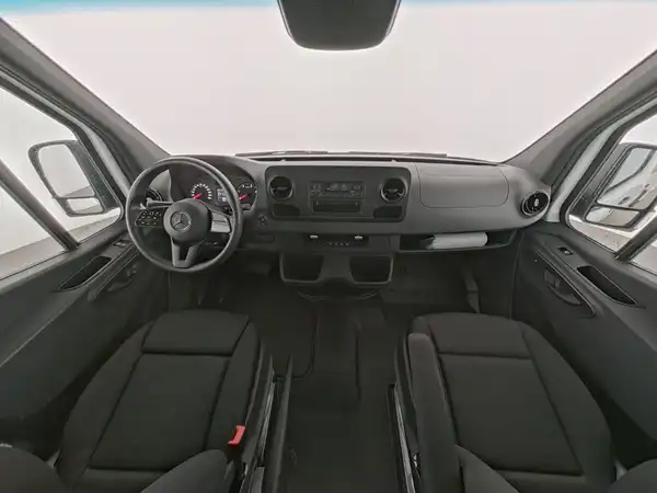 MERCEDES-BENZ SPRINTER (13/19)
