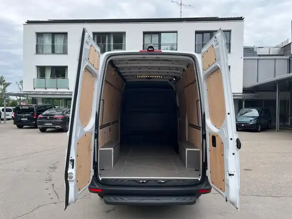 MERCEDES-BENZ SPRINTER (16/20)