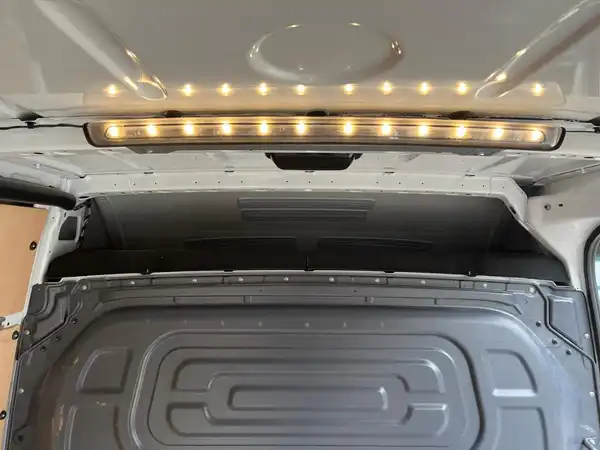MERCEDES-BENZ SPRINTER (19/20)