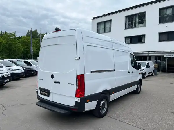 MERCEDES-BENZ SPRINTER (5/20)