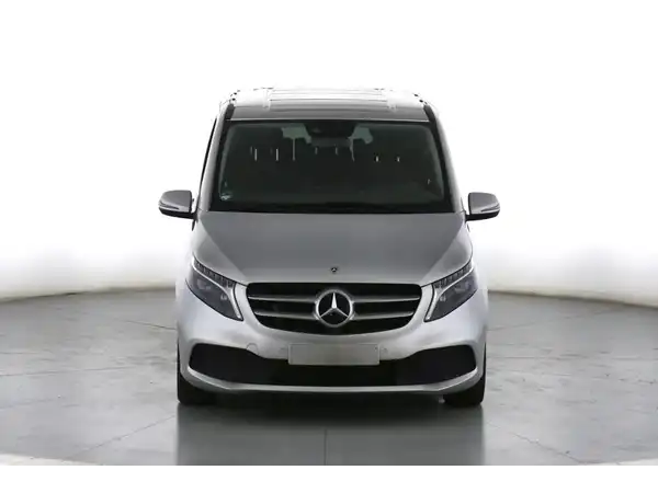 MERCEDES-BENZ V 220 (3/10)