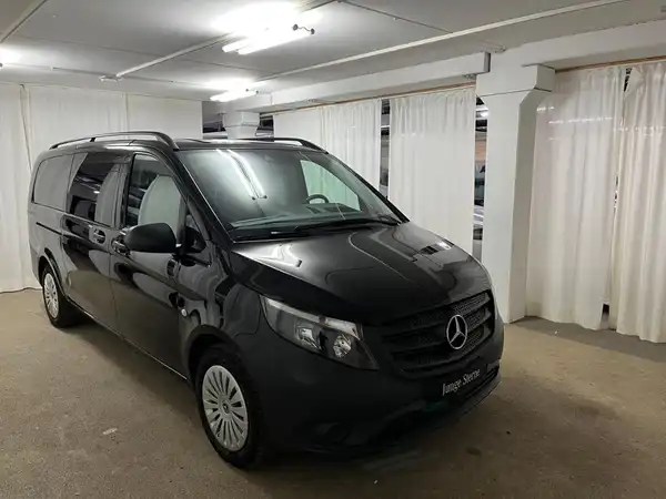 MERCEDES-BENZ V-KLASSE (4/19)