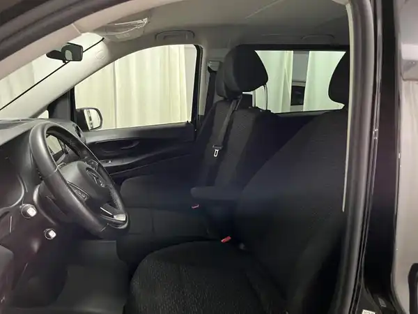 MERCEDES-BENZ V-KLASSE (8/19)