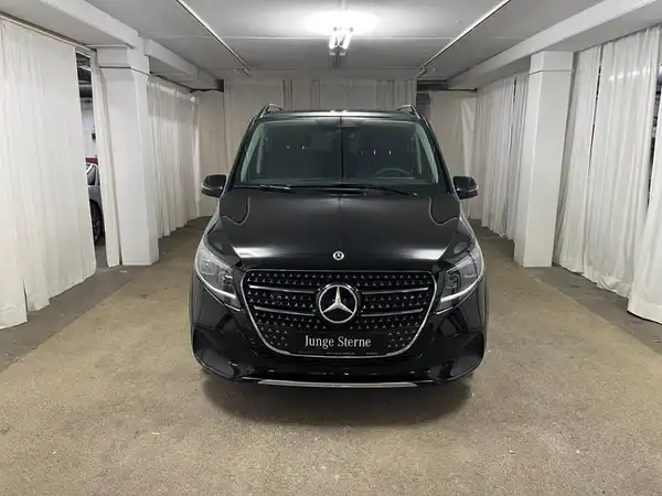 MERCEDES-BENZ V 250 (3/22)