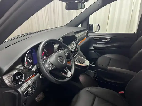 MERCEDES-BENZ V 300 d (7/21)