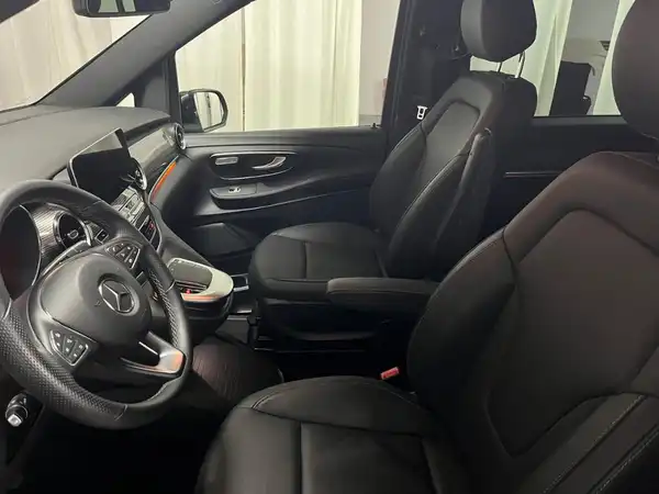 MERCEDES-BENZ V 300 d (8/21)