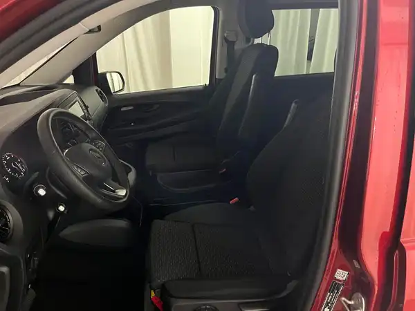 MERCEDES-BENZ V-KLASSE (7/20)