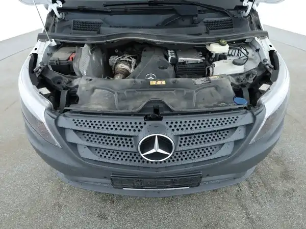MERCEDES-BENZ V-KLASSE (7/17)