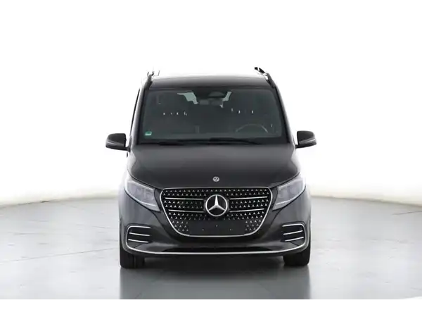 MERCEDES-BENZ V 220 (3/10)