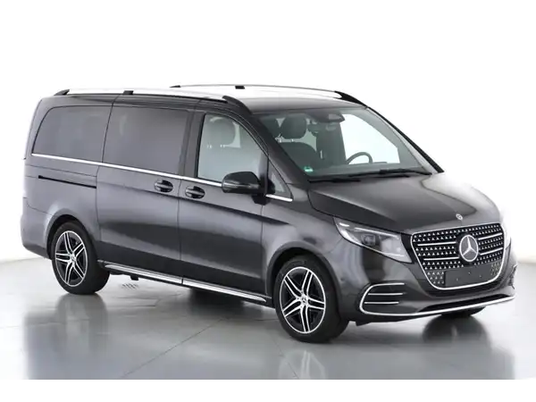 MERCEDES-BENZ V 220 (4/10)