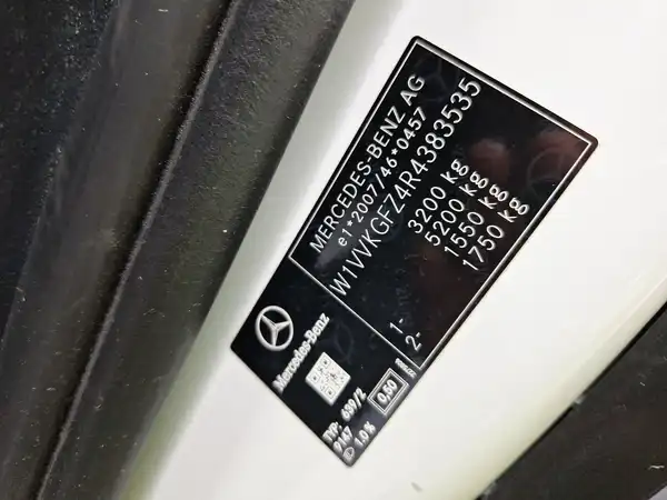 MERCEDES-BENZ VITO (16/16)