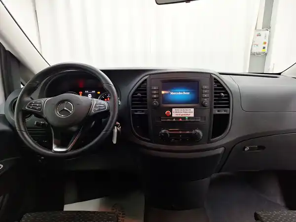 MERCEDES-BENZ VITO (11/15)