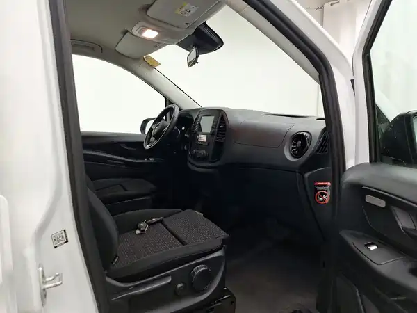 MERCEDES-BENZ VITO (9/15)