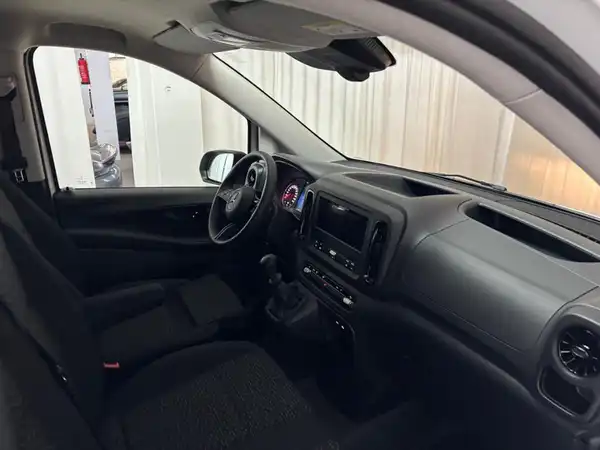 MERCEDES-BENZ VITO 116 (15/19)