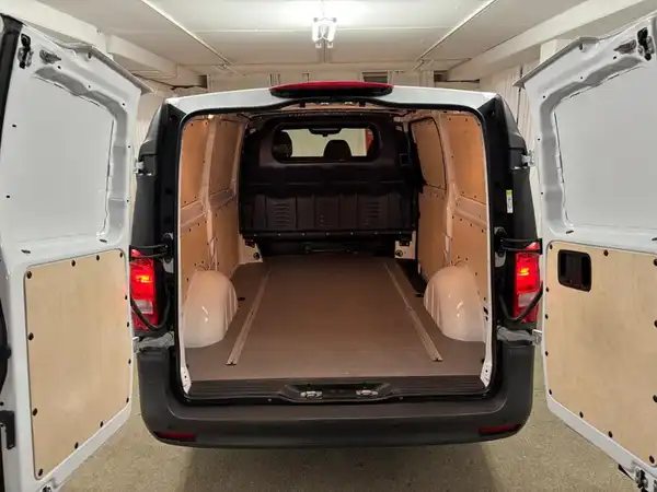 MERCEDES-BENZ VITO 116 (16/19)