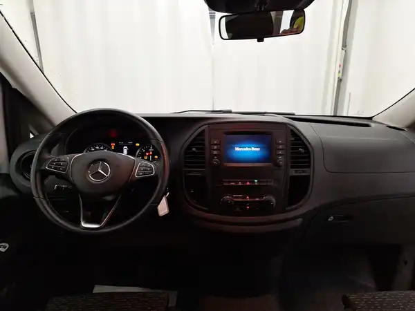 MERCEDES-BENZ VITO (11/15)