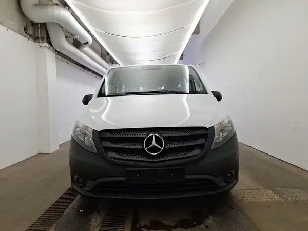 MERCEDES-BENZ VITO (2/15)