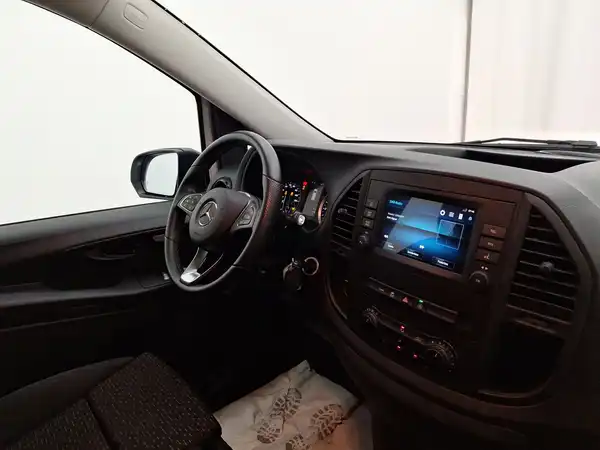 MERCEDES-BENZ VITO (10/15)