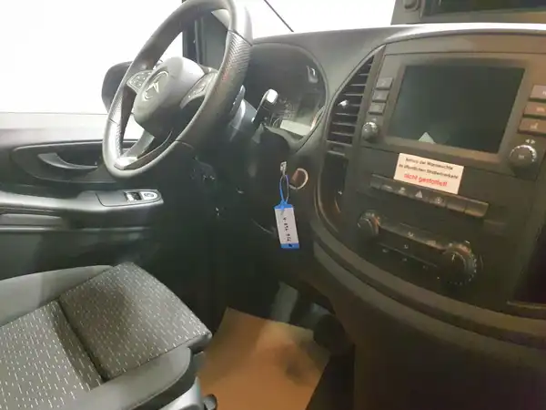 MERCEDES-BENZ VITO (10/16)