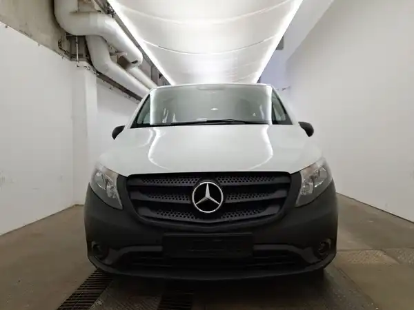 MERCEDES-BENZ VITO (2/15)