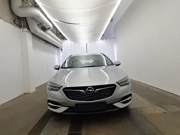 OPEL INSIGNIA (2/16)