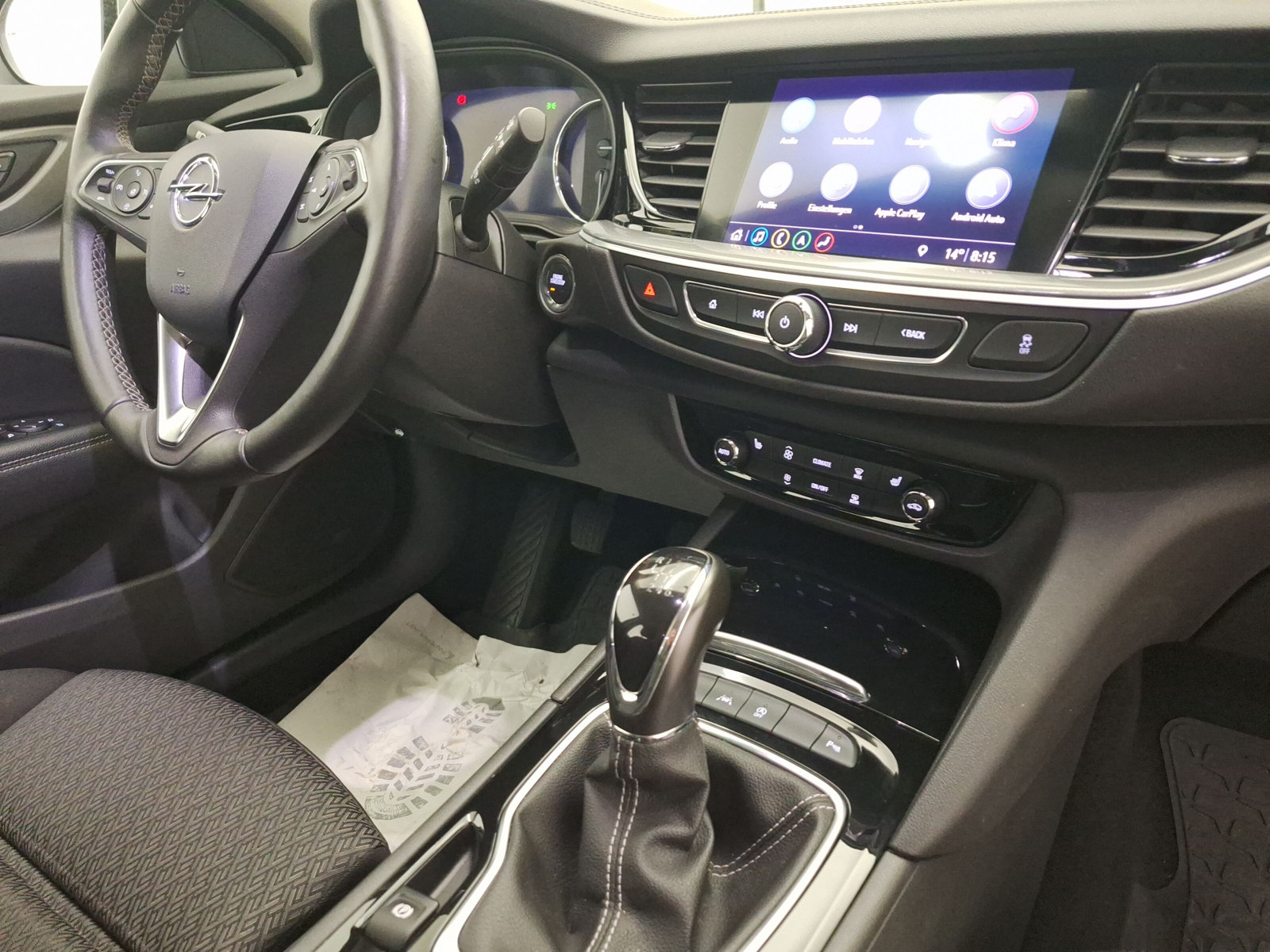 OPEL INSIGNIA (11/16)