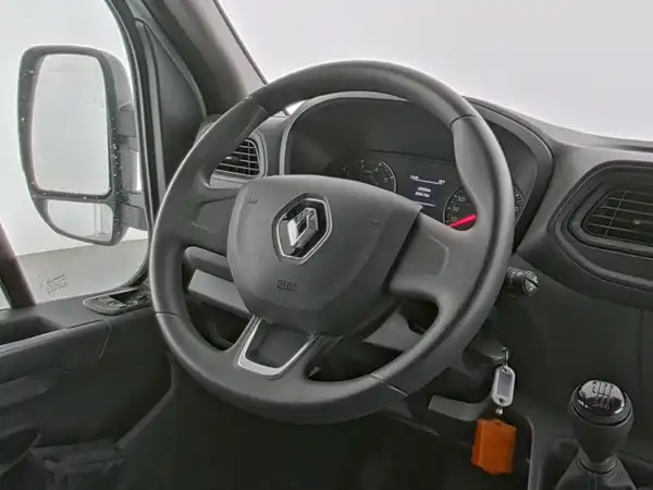 RENAULT MASTER (15/18)