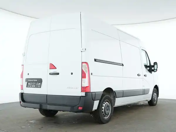 RENAULT MASTER (5/18)