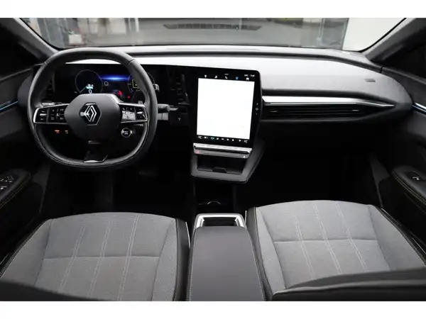 RENAULT MEGANE (13/26)