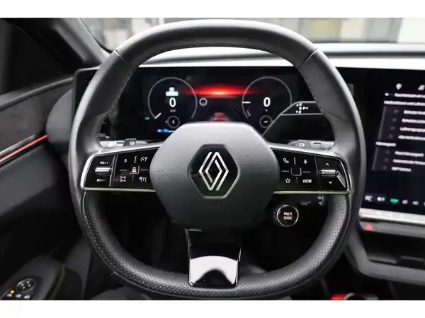 RENAULT MEGANE (14/26)