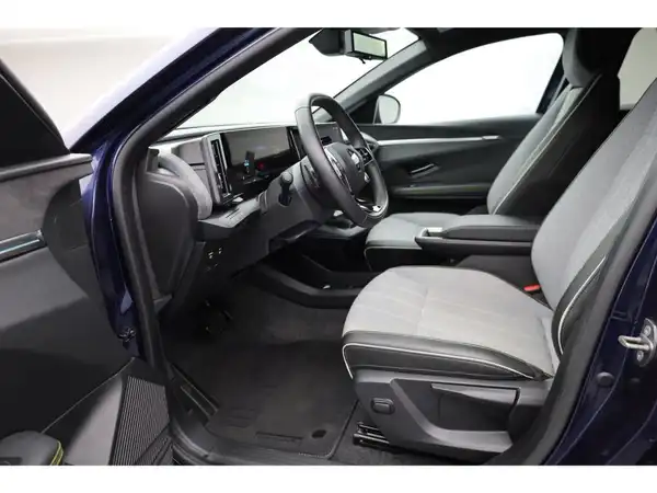 RENAULT MEGANE (10/26)